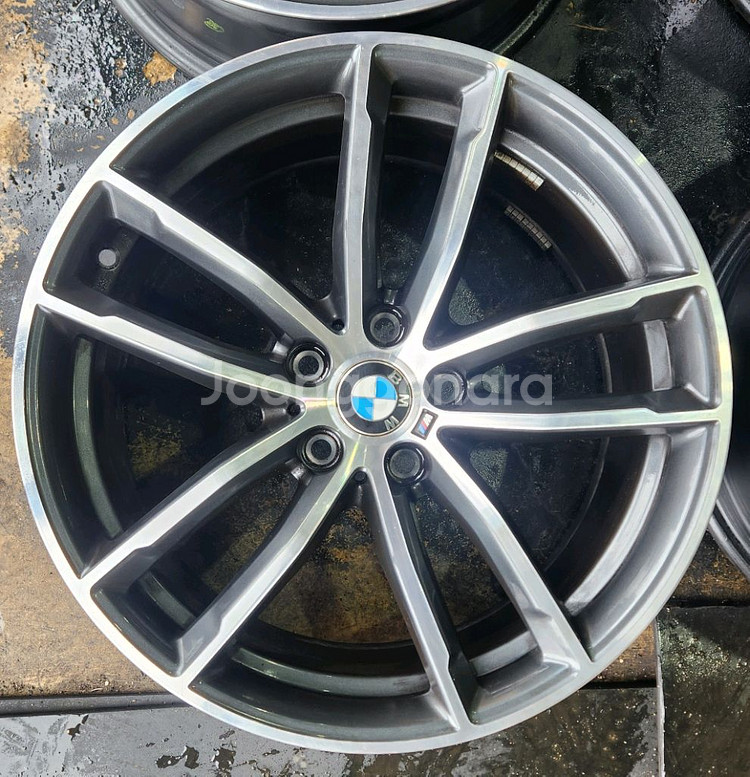 bmw 5시리즈 G30 18인치 무기스 판매--2