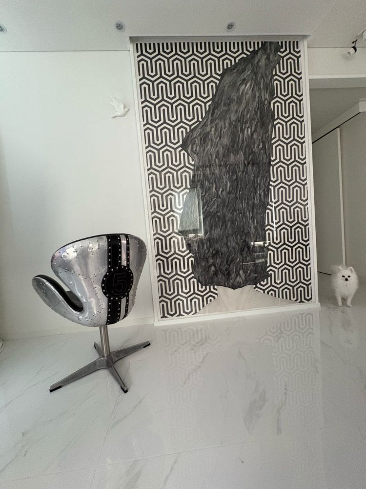 까사알렉시스 _ 아이언 스완체어 이미지