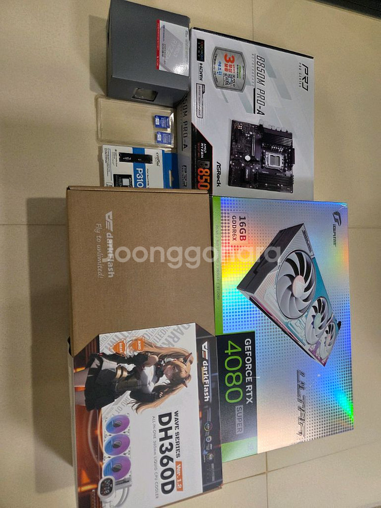 9800x3d, b850m, rtx4080 super--2