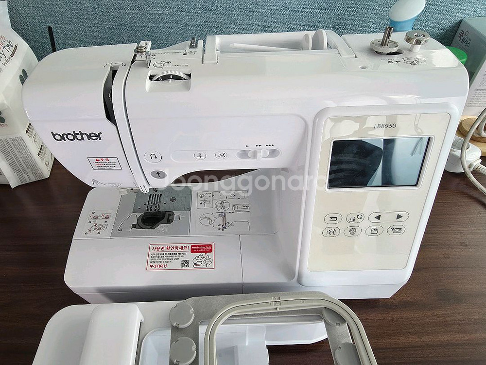 브라더자수미싱 LB8950--0