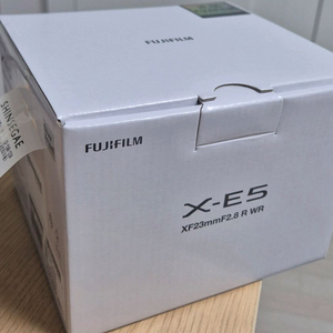 후지필름 x-e5 실버 렌즈킷 바디 및 기타구성품