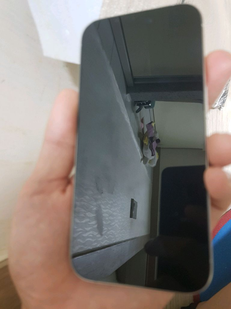 아이폰 미사용 새제품 15pro 256g 화이트 리퍼후 미사용--3