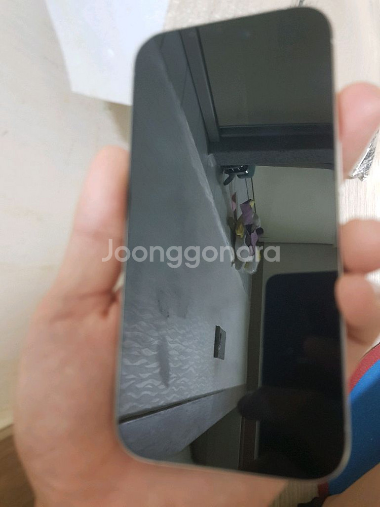 아이폰 15pro 256g 화이트 리퍼후 미사용 새제품--3