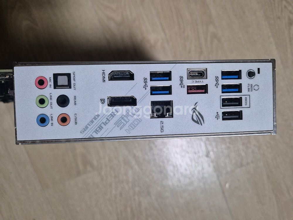 asus rog b550-a--1