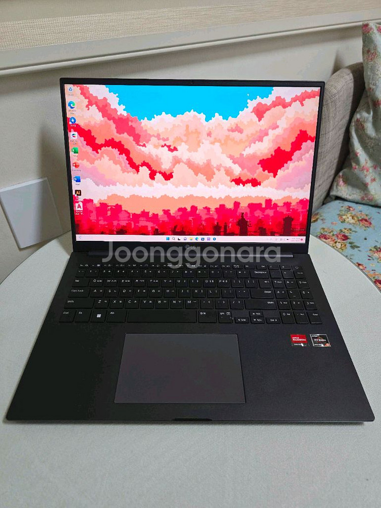 16인치 LG 울트라PC 엣지 노트북(거의새것)--0