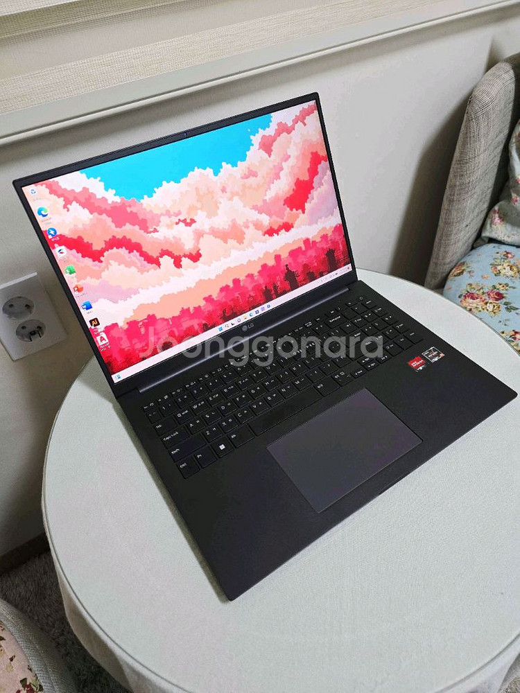 16인치 LG 울트라PC 엣지 노트북(거의새것)--5