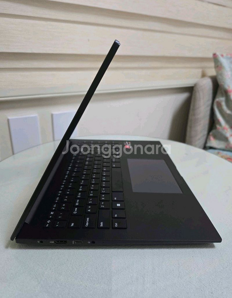 16인치 LG 울트라PC 엣지 노트북(거의새것)--3