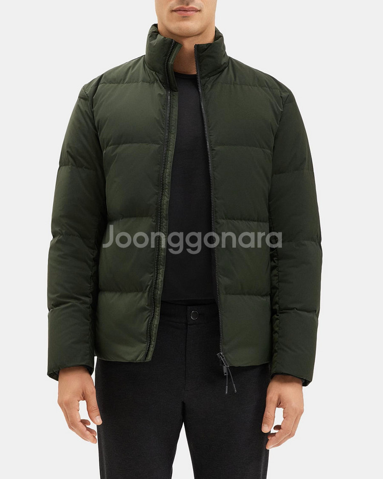 Theory 띠어리 씨티폴리 패딩 22FW L사이즈--0