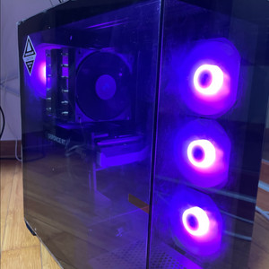 컴퓨터(PC) 팝니다. 7800X3D, RTX5070