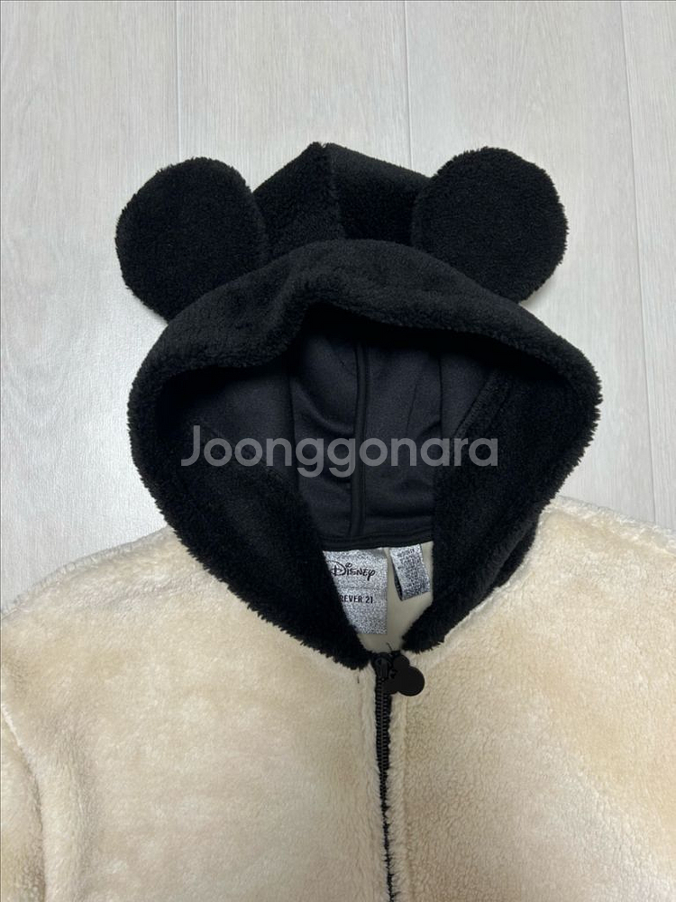 (새상품) Forever21 미키마우스 플리스 자켓--2