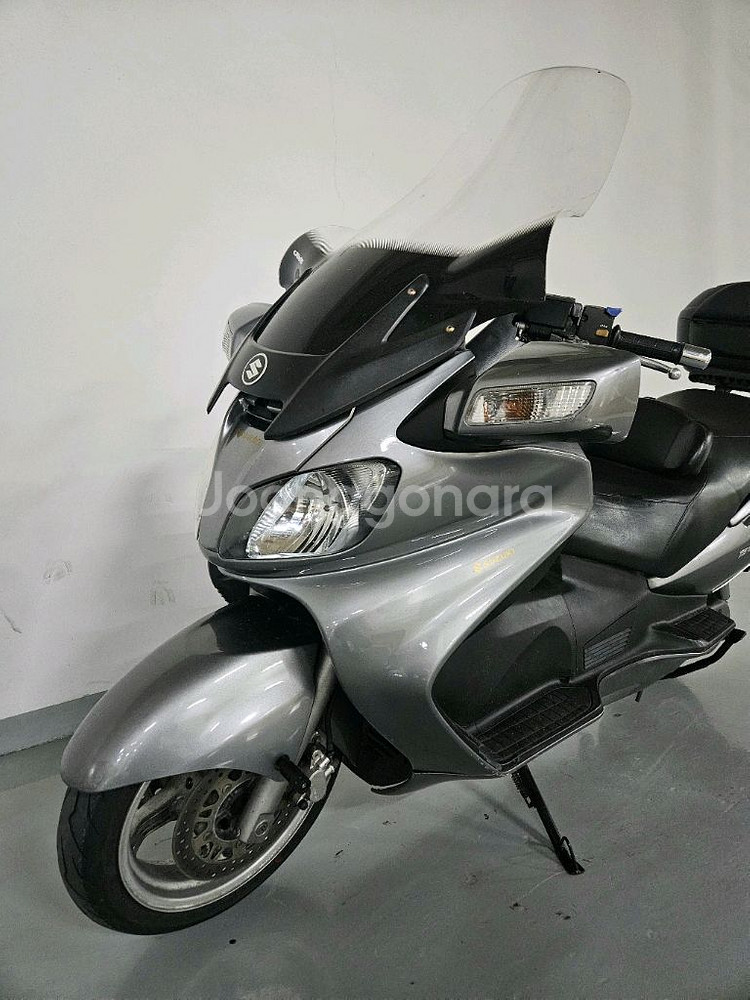 스즈키 명차 버그만 650 판매합니다--5