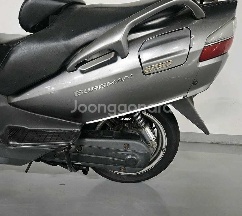 스즈키 명차 버그만 650 판매합니다--7
