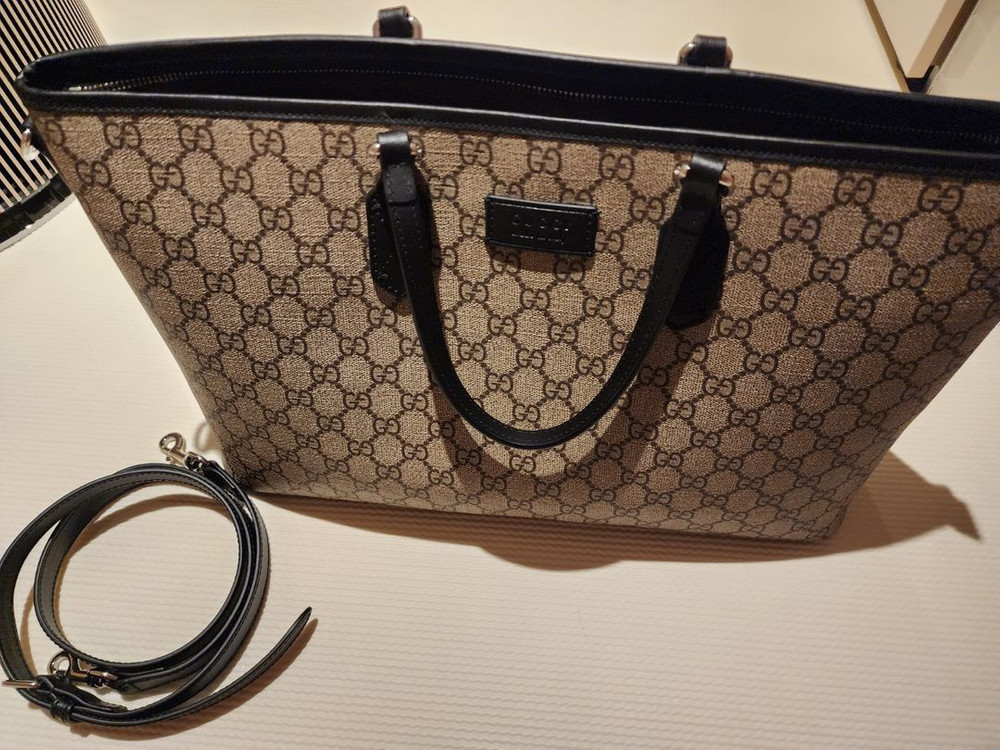 구찌 GG 수프림 캔버스 미디엄 토트백 779866 이미지