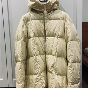 질샌더 후드다운 아우터34