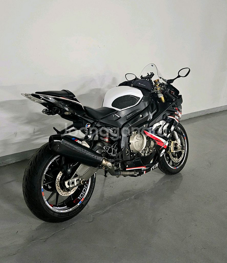 풀배기 A급 BMW S1000RR 판매합니다.--2