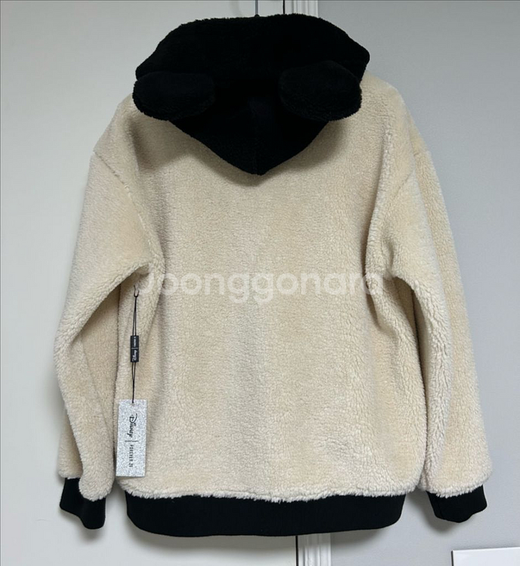 (새상품) Forever21 미키마우스 플리스 자켓--1