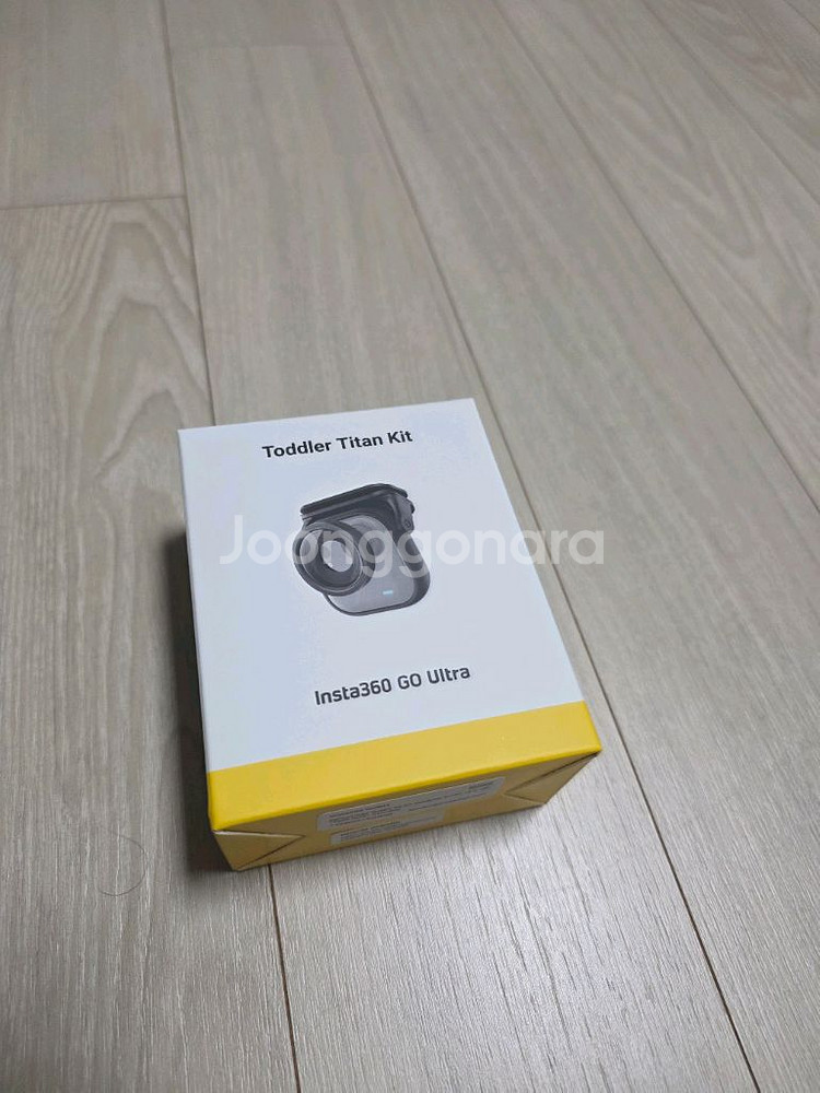 인스타360 고 울트라 악세사리 팝니다--2