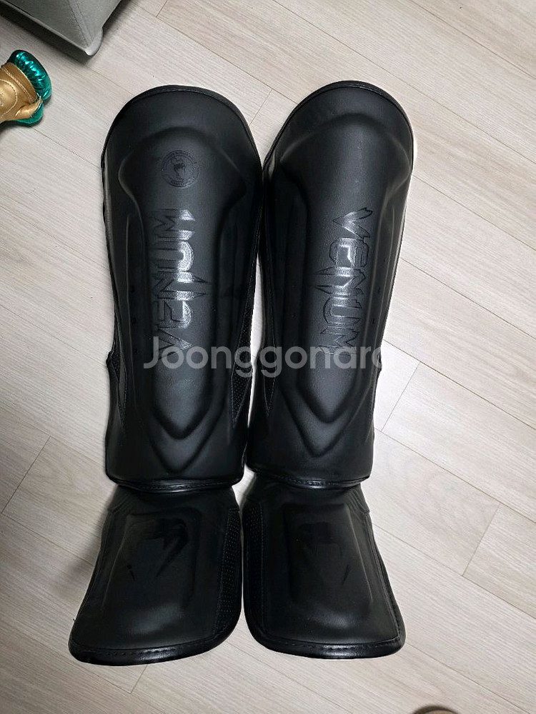 베넘 엘리트 에보 신가드 XL사이즈 판매합니다.--0