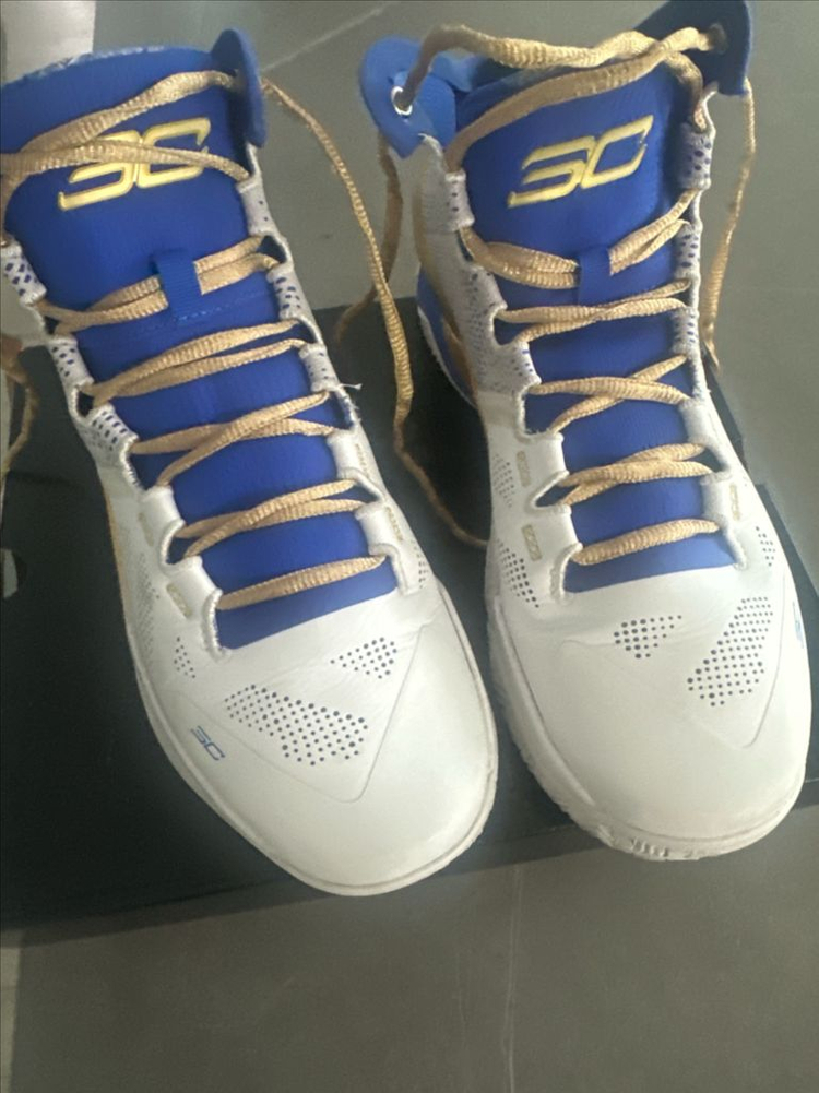 커리2 농구화 [실내에서 2번 착용][박스있음]285 이미지