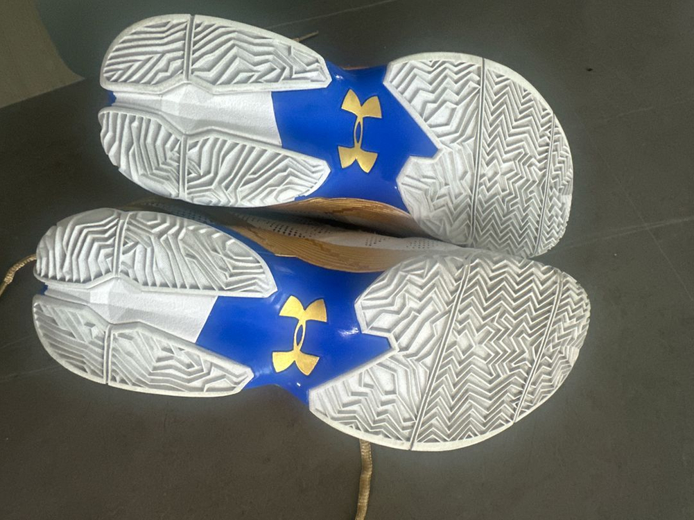 커리2 농구화 [실내에서 2번 착용][박스있음]285 이미지