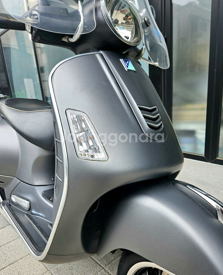 베스파 GTS 125 판매합니다--1