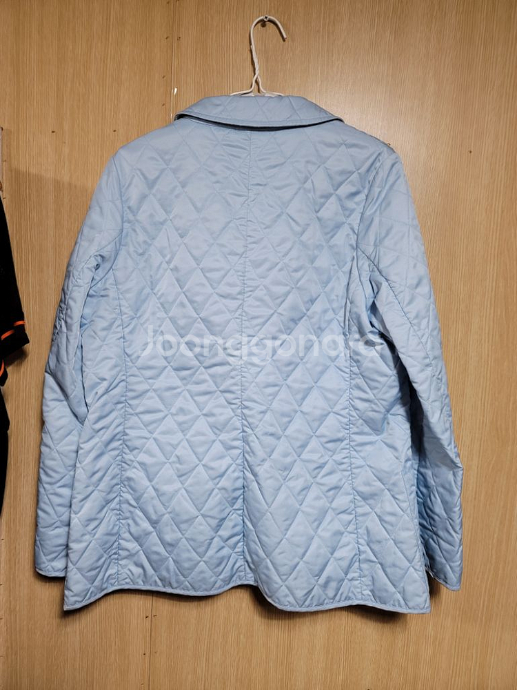 버버리 퀄팅자켓--7