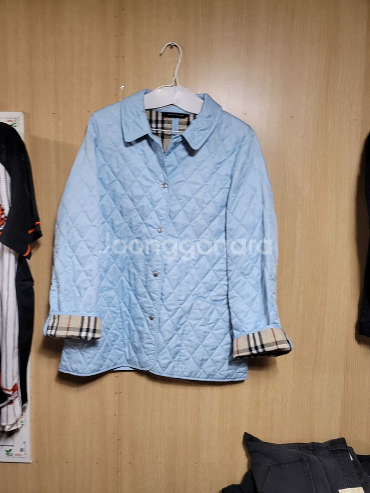 버버리 퀄팅자켓--8