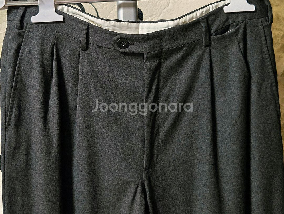 브리오니 정품 울 슬랙스 판매합니다--2