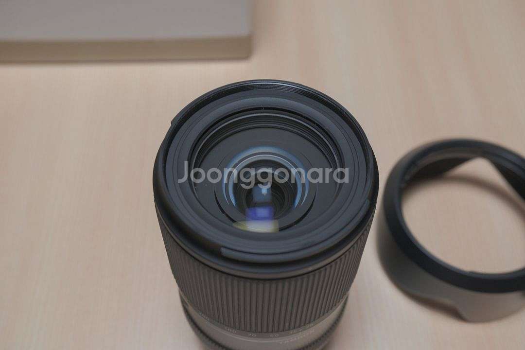 탐론 28-300 f4-7.1 소니 FE 판매합니다--2