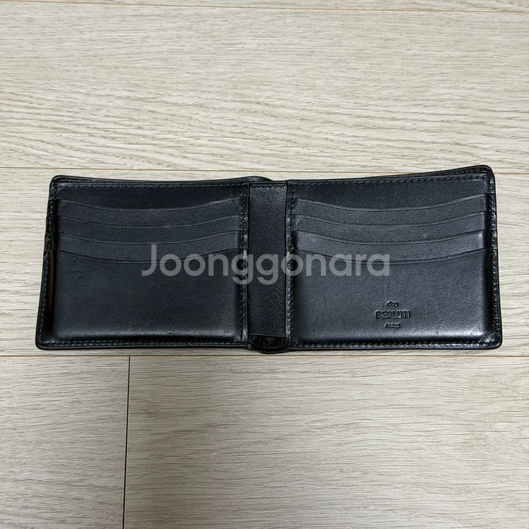 벨루티 반지갑 팔아요.(풀구성)--3