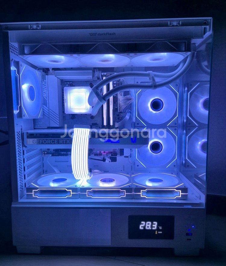 7800x3d + 5070 올화이트 컴퓨터 본체 서울--0