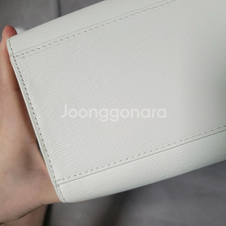 시니피에 르 카바스 T 미디엄 화이트 토트백 크로스백--6