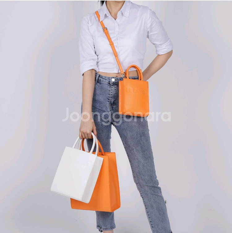 시니피에 르 카바스 T 미디엄 화이트 토트백 크로스백--9