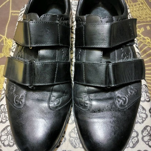 구찌(GUCCI)벨크로 남성스니커즈40(정품)