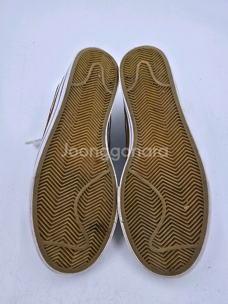 나이키 코트 레거시 운동화250--4