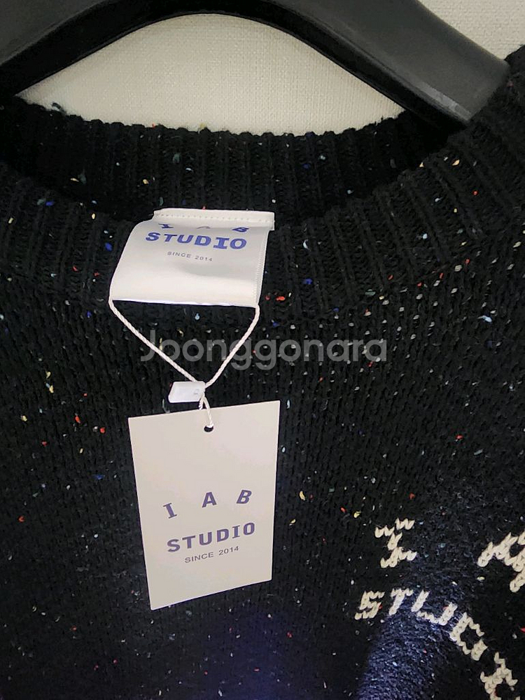 iab 아이앱스튜디오 니트--1