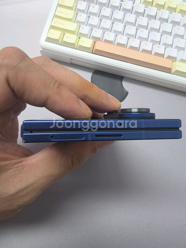 폴드7 256GB 판매합니다 급처--1