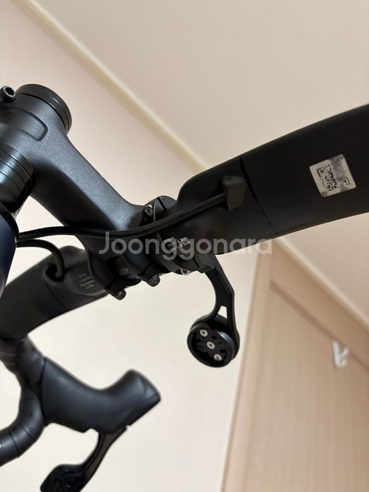 3T 에어로노바 팀 카본 드롭바 판매해요~--2