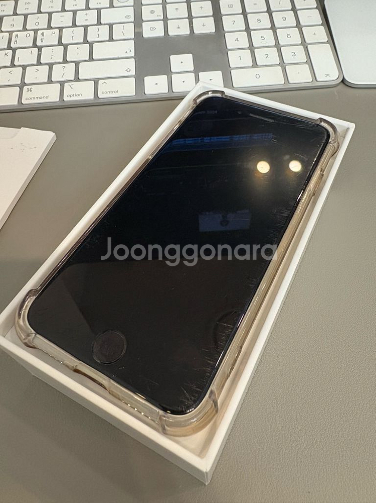 아이폰 SE2 128G 화이트 공기계(배터리 78%)--8