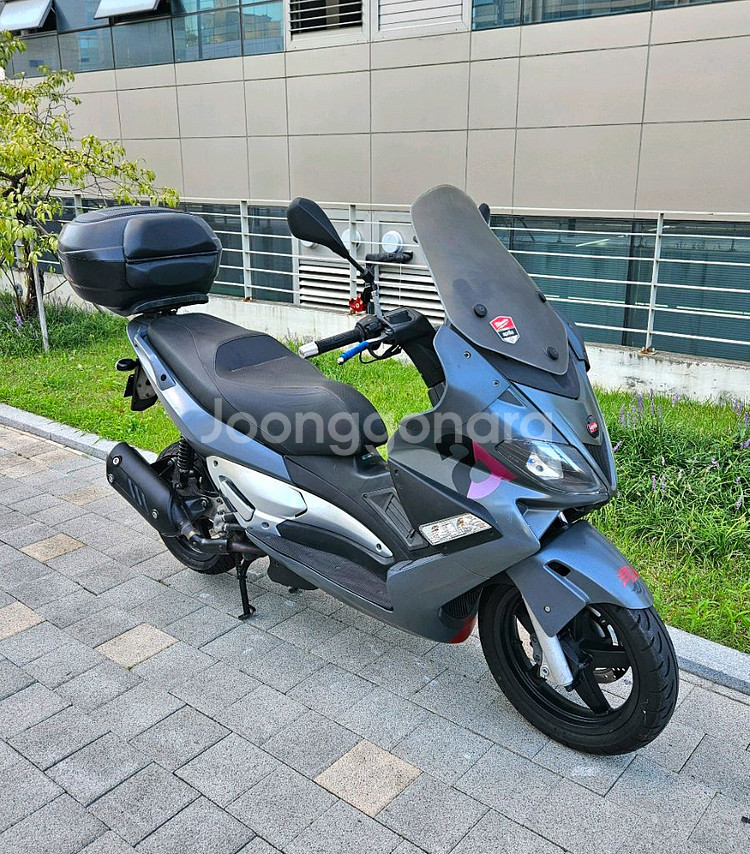 아프릴리아 SR-MAX 300 판매합니다--0