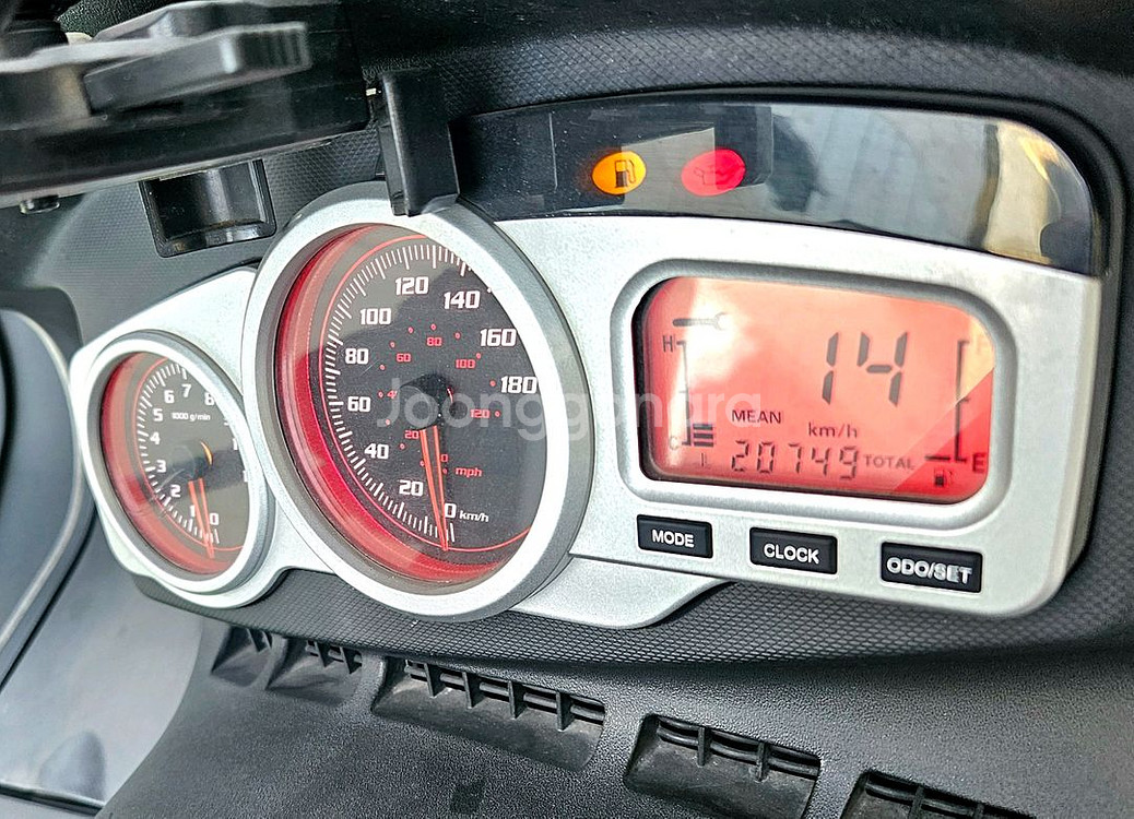 아프릴리아 SR-MAX 300 판매합니다--7