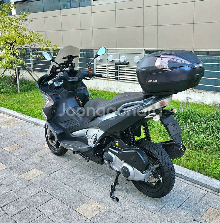 아프릴리아 SR-MAX 300 판매합니다--6