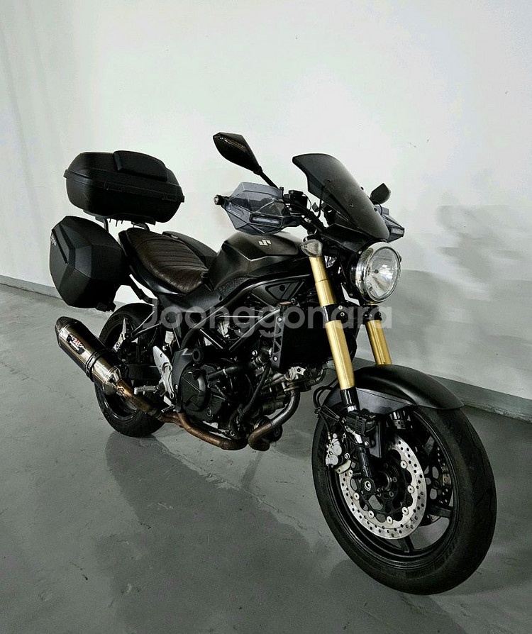 전국 1대뿐 풀튜닝 스즈키 SV650 판매합니다--1