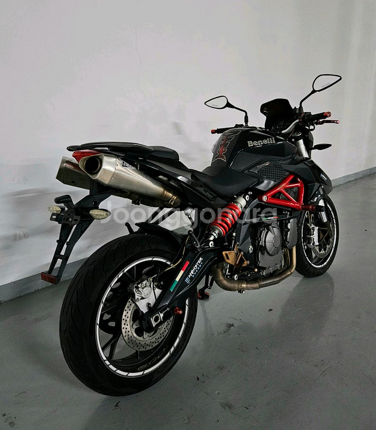 풀배기 베넬리 TNT600 팝니다--2