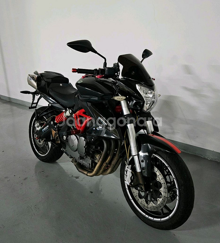 풀배기 베넬리 TNT600 팝니다--0