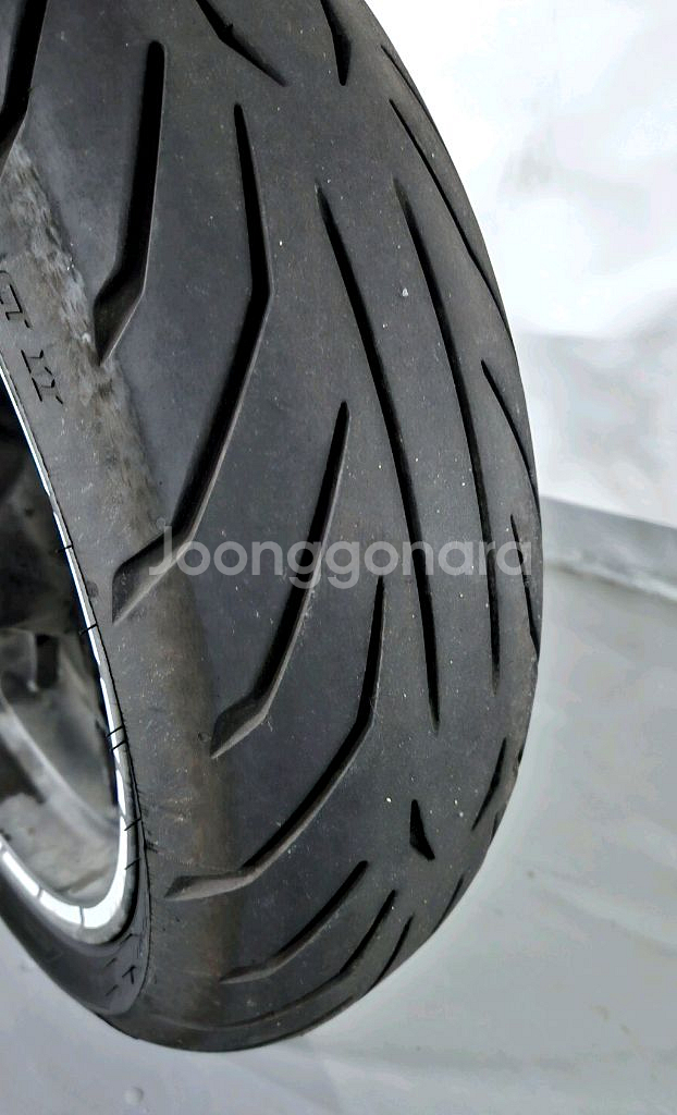 풀배기 베넬리 TNT600 팝니다--9