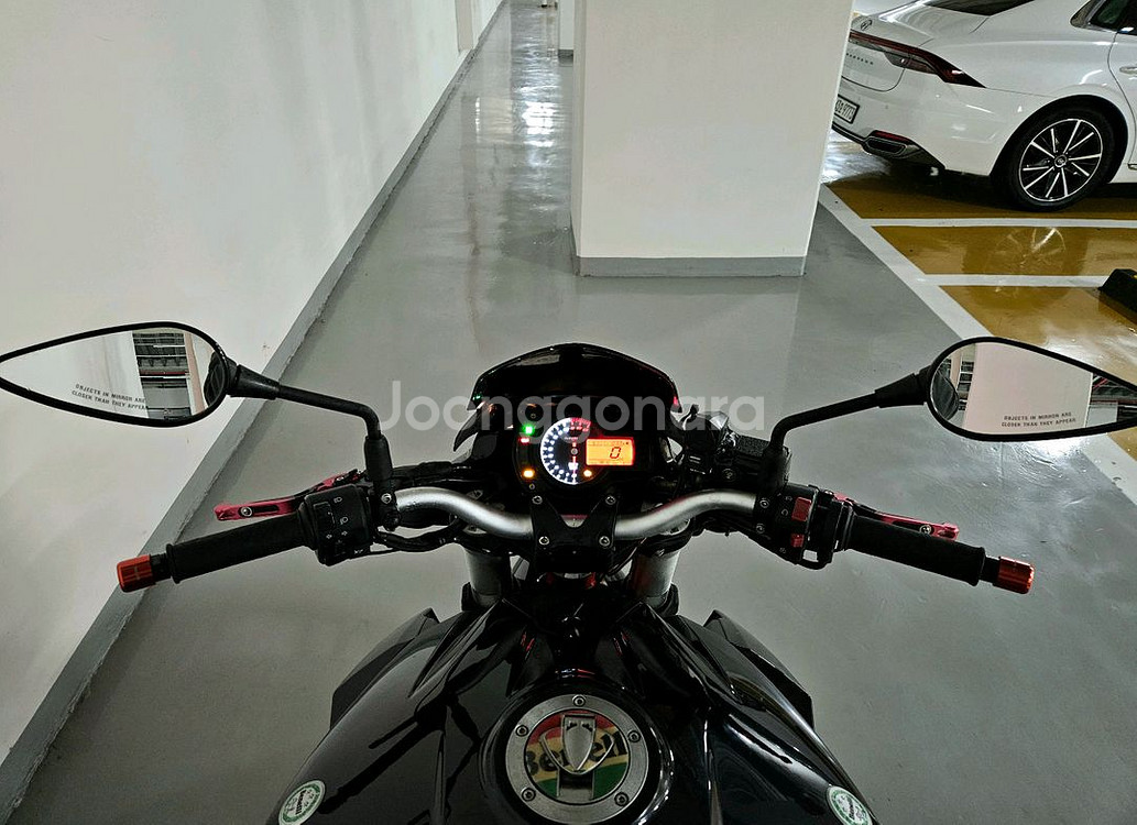 풀배기 베넬리 TNT600 팝니다--8