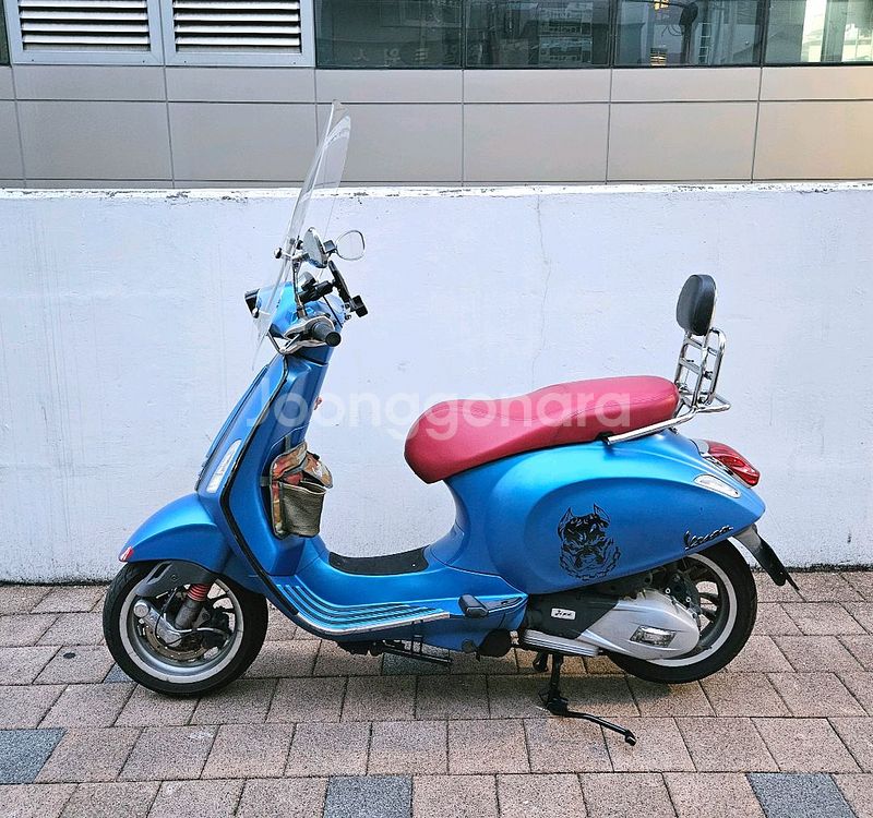 베스파 스프린트 125 ABS 무광 블루 판매합니다--6