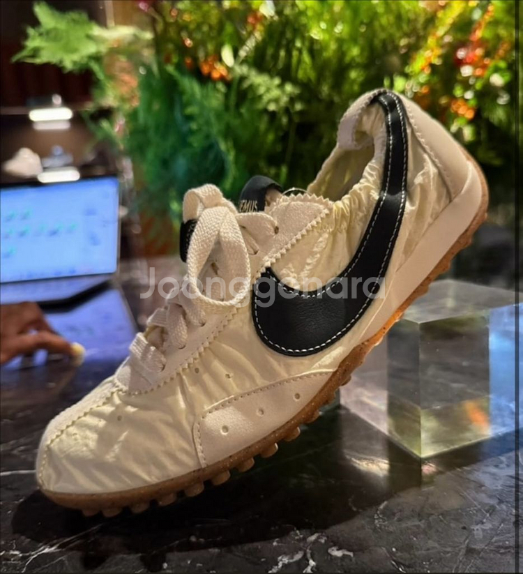 [44.5] 자크뮈스 X 나이키 문슈즈 페일옐로우 팝니--0