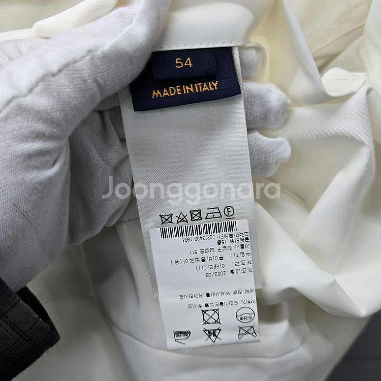 (54)루이비통 모노그램 리버서블 바람막이--3